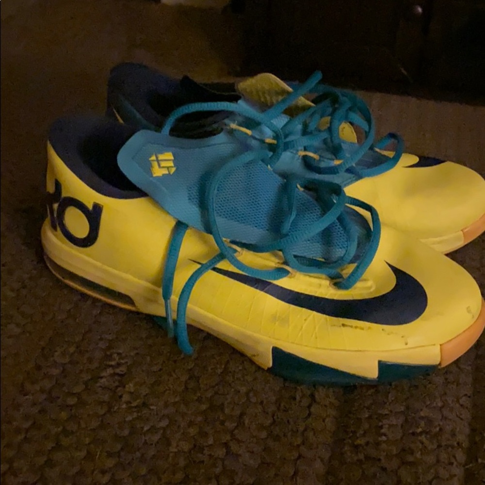 Nike Kds - Picture 3 of 3